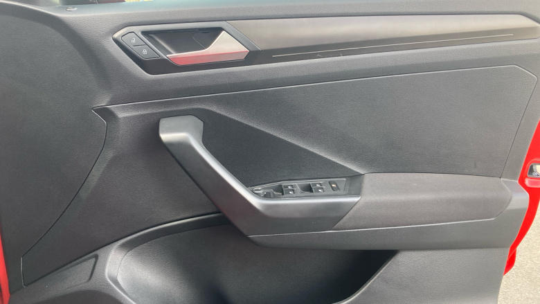 Volkswagen T-Roc 1.5 TSI EVO Design 5dr Petrol Hatchback